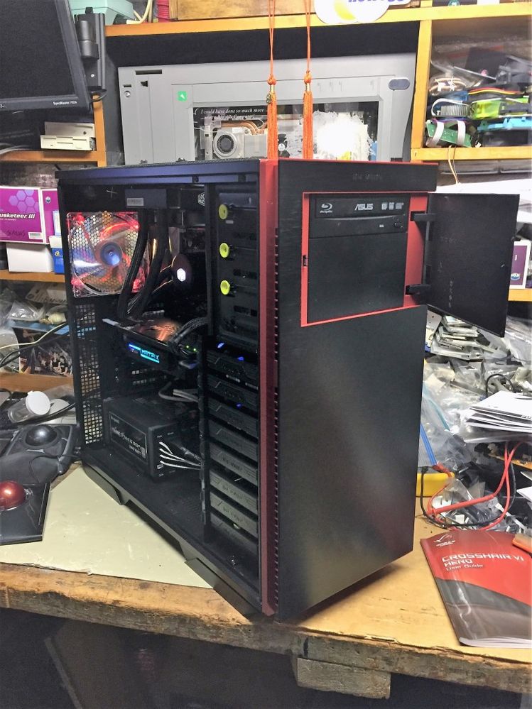 This computer was given away as a grand prize at my recent Labor Day Weekend LAN party.