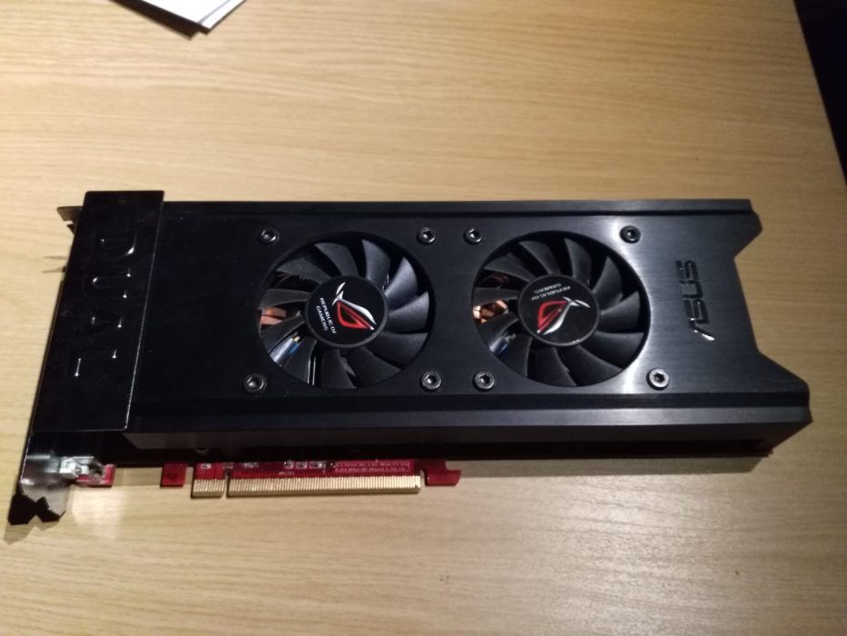 23-ASUS-ROG-Radeon-HD3850X2-1GB-933x700.jpg