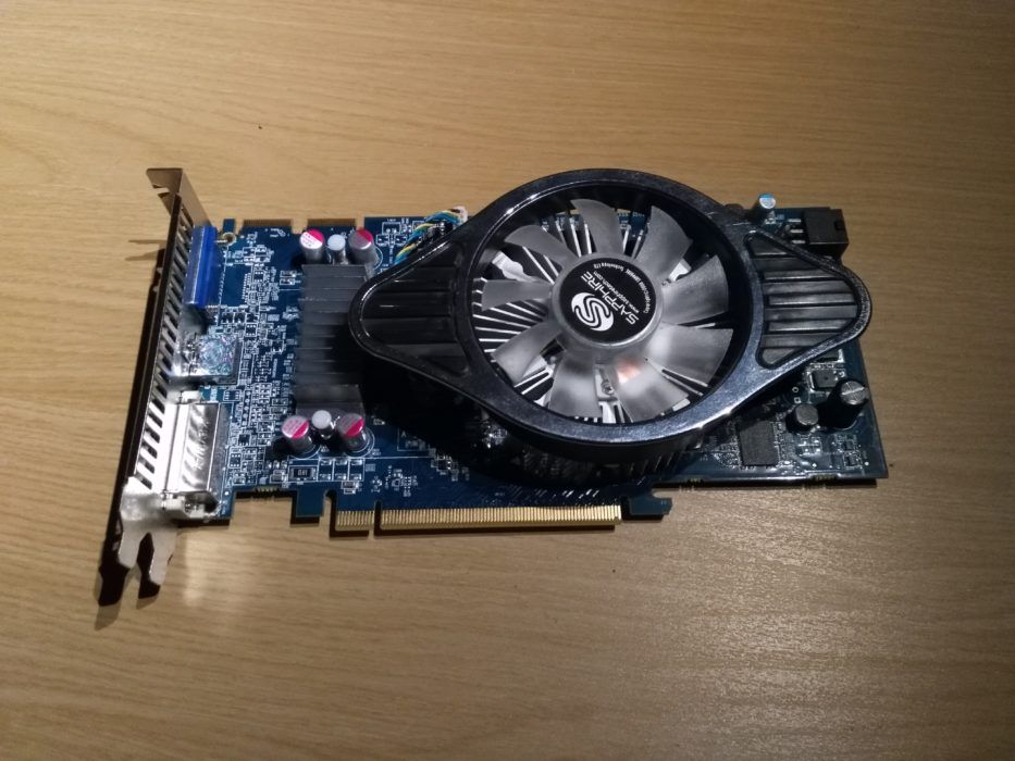 29-Sapphire-Radeon-HD-4850-512MB-933x700.jpg