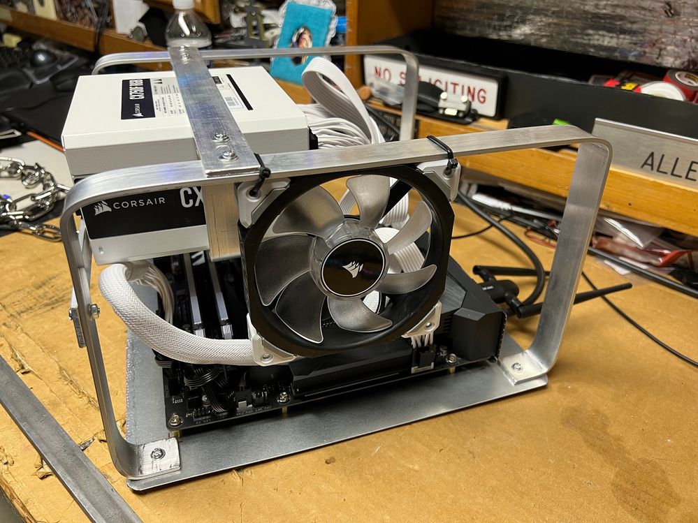 The Corsair Mag-Lev fan is mounted to the frame using tiewraps.
