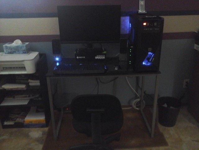 Don't laugh at my Prehistoric setup.  Asus M5 99evo MB  AMD 1055t OC 3.6+mhz  16gb DDR3 1333 ram Kingston hyper  Chinese RX580 8gb....Replaced with the old GTX 1050 2gb  Be Quiet fan cooler  WD SSD with a old Sea Sonic psu 480 watt.  Zalman Z9 plus full tower with 5 120 fans