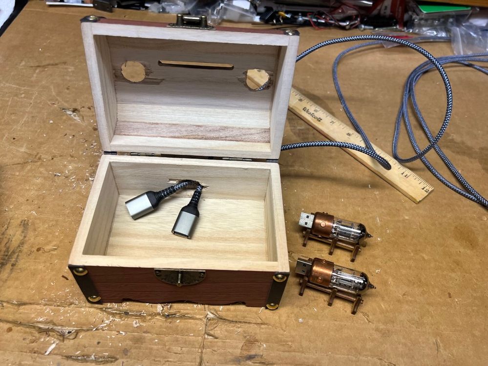 Modding the jewelry box to accommodate the Pentode USB flash drives.